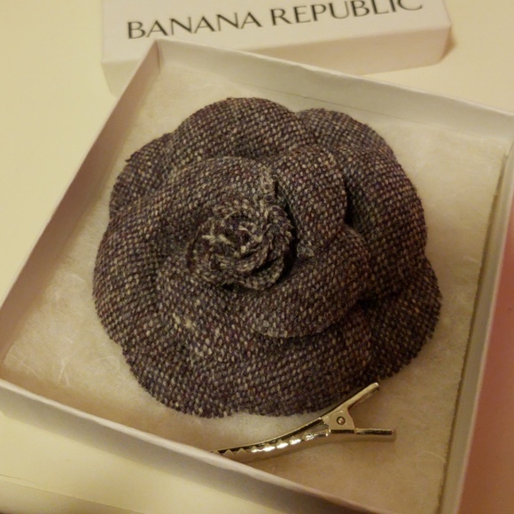 Banana Republic Accessories - Banana Republic Heather Purple Camelia Rose Pin